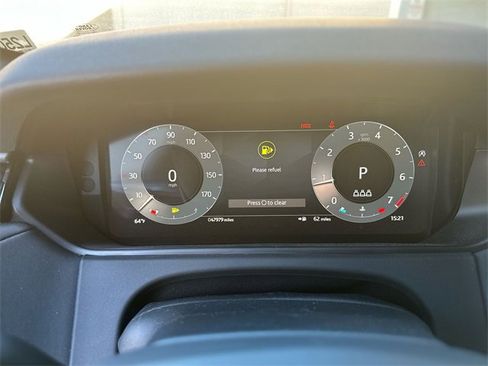 Used 2024 Land Rover Range Rover Velar Dynamic SE image 16