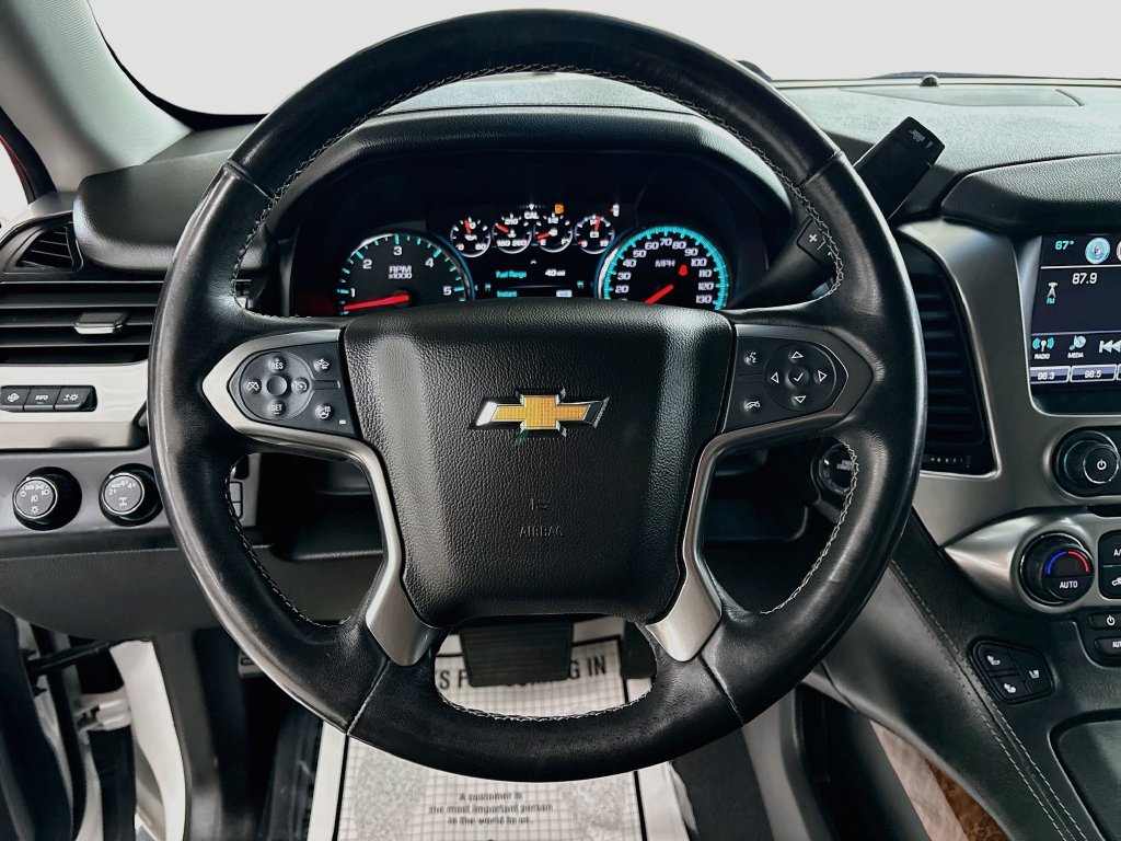 Used 2019 Chevrolet Suburban Premier w/ Premier Plus Edition AWD/4WD image 36