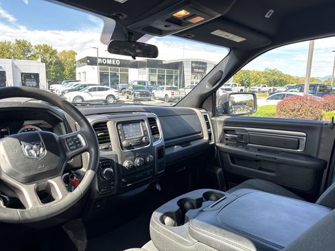 Used 2022 RAM 1500 Classic Warlock image 15