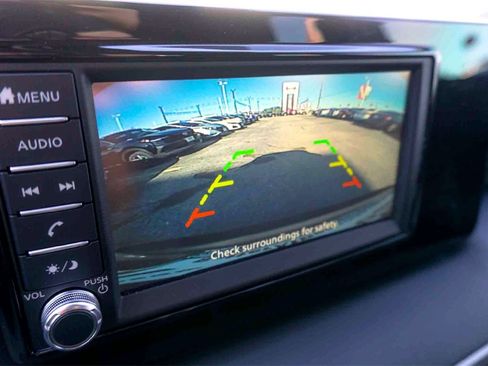 New 2025 Nissan Kicks S image 15