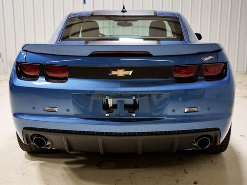 Used 2013 Chevrolet Camaro SS w/ Hot Wheels Special Edition RWD image 6