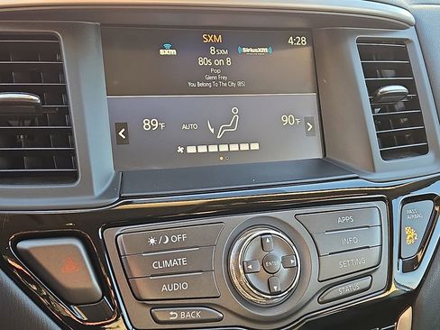 Certified 2020 Nissan Pathfinder S image 17