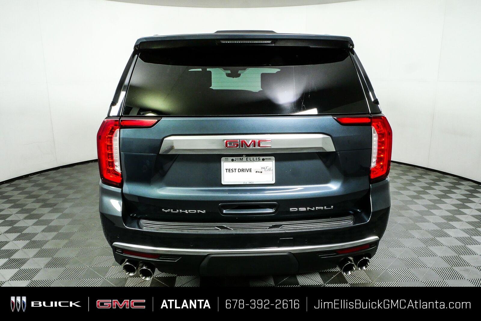 Used 2021 GMC Yukon Denali w/ Denali Ultimate Package RWD image 32