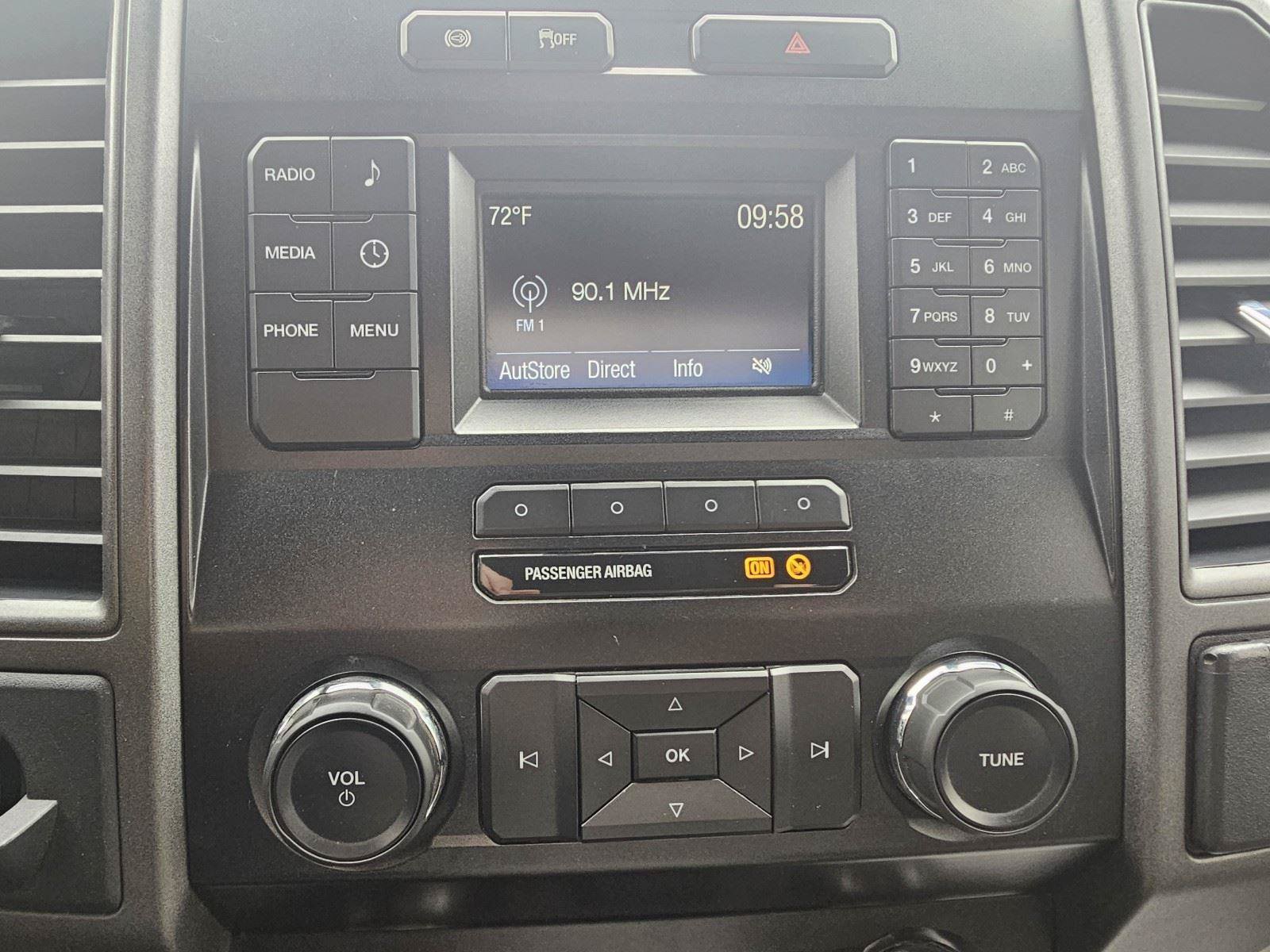 Used 2019 Ford F550 4x4 Regular Cab Super Duty image 25