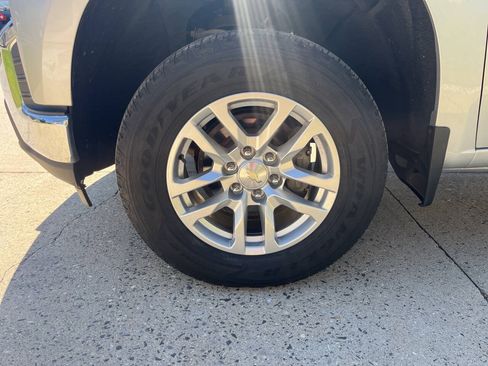 Used 2019 Chevrolet Silverado 1500 LT w/ All-Star Edition AWD/4WD image 7