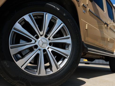 Used 2019 Mercedes-Benz G 550 image 40