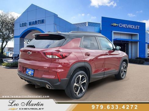 Used 2023 Chevrolet TrailBlazer RS AWD/4WD image 3