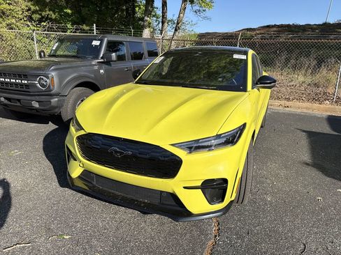 Used 2025 Ford Mustang Mach-E GT image 6