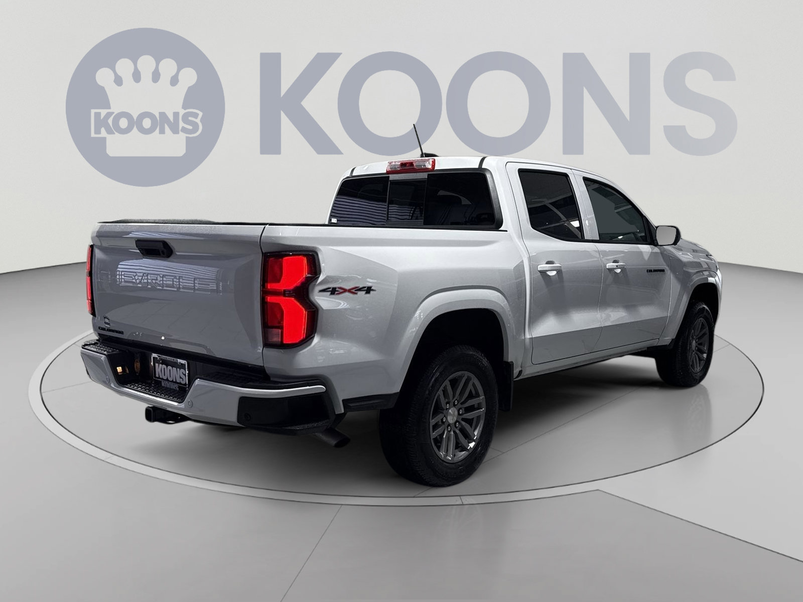 Used 2025 Chevrolet Colorado LT w/ LT Convenience Package AWD/4WD image 11