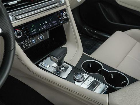 New 2026 Genesis G70 2.5T image 24