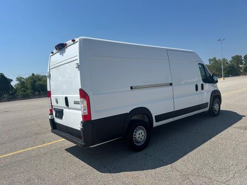 Used 2024 RAM ProMaster 3500 w/ Premium Convenience Group FWD image 4