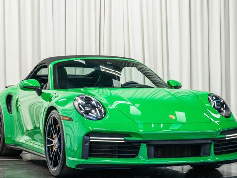 Used 2021 Porsche 911 Turbo S image 31