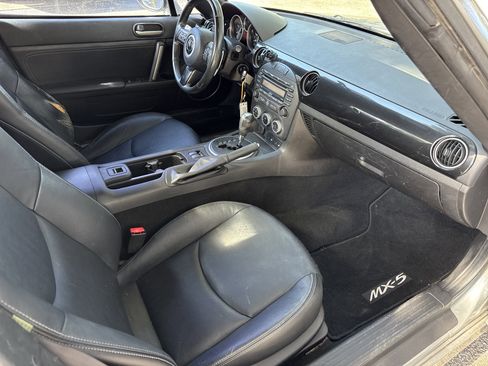 Used 2013 MAZDA MX-5 Miata Grand Touring image 21