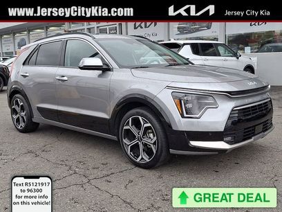 Certified 2024 Kia Niro SX Touring