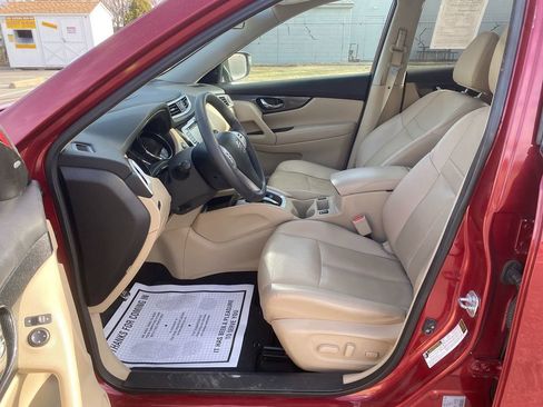 Used 2016 Nissan Rogue SL w/ SL Premium Package image 12