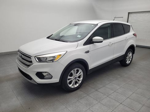 Used 2019 Ford Escape SE AWD/4WD image 2