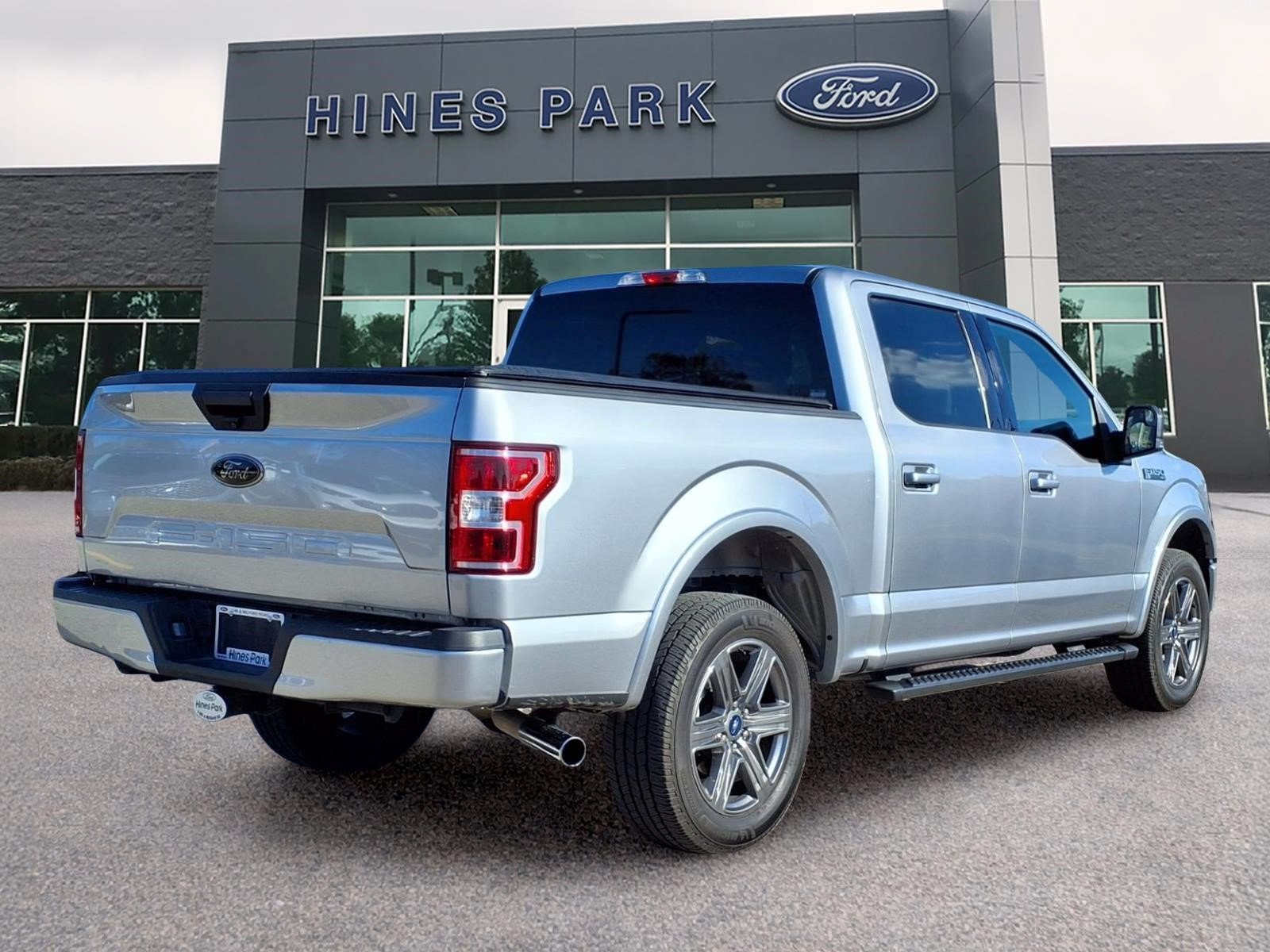 Used 2020 Ford F150 XLT w/ Equipment Group 302A Luxury AWD/4WD image 6