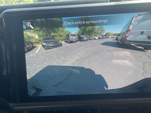 New 2025 Jeep Gladiator Sport image 20