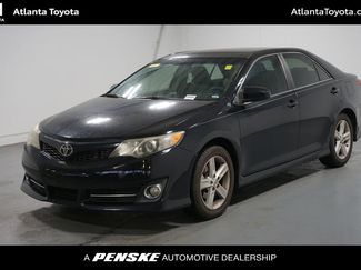 Used 2014 Toyota Camry SE video 1