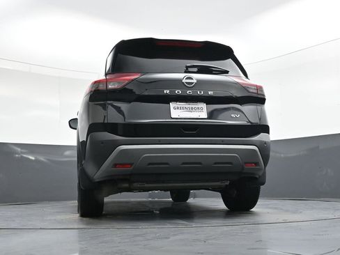 Used 2023 Nissan Rogue SV image 38
