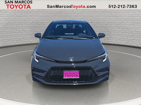 New 2026 Toyota Corolla SE image 2