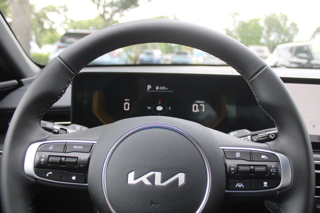 New 2026 Kia K5 GT-Line w/ GT-Line Premium Package AWD/4WD image 25