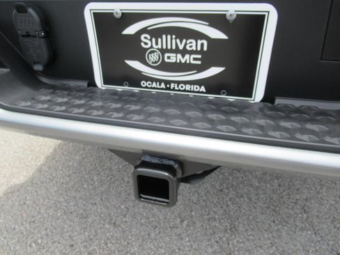 New 2026 GMC Canyon Elevation w/ Convenience Package RWD image 29