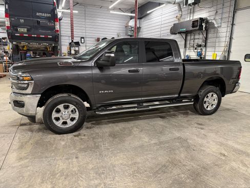 Certified 2025 RAM 2500 Big Horn image 26