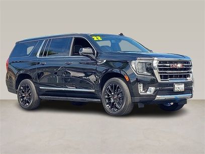 Used 2022 GMC Yukon XL SLT w/ SLT Luxury Package