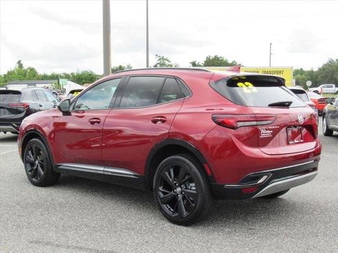 Used 2023 Buick Envision Preferred image 4