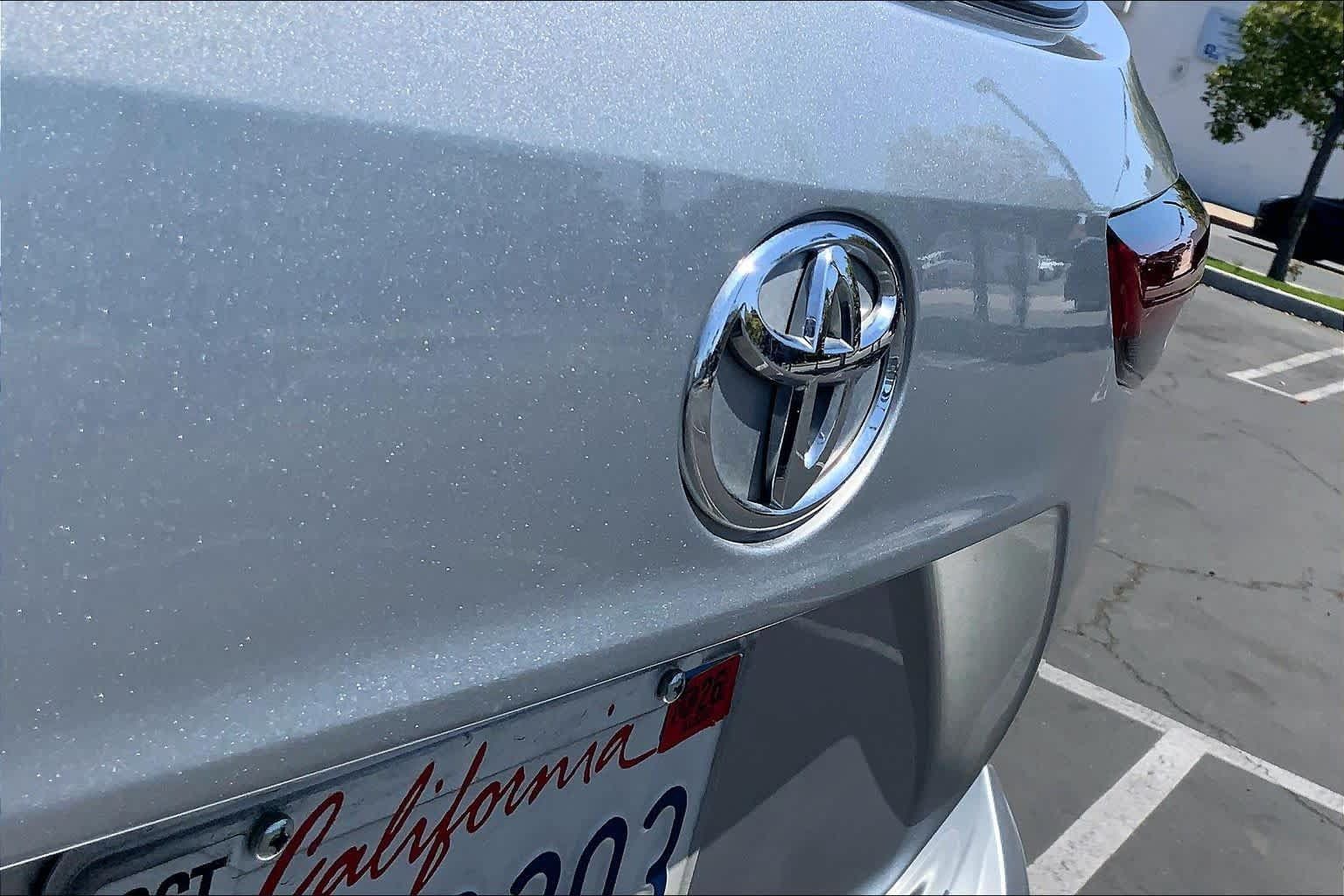Used 2023 Toyota Highlander Limited FWD image 30