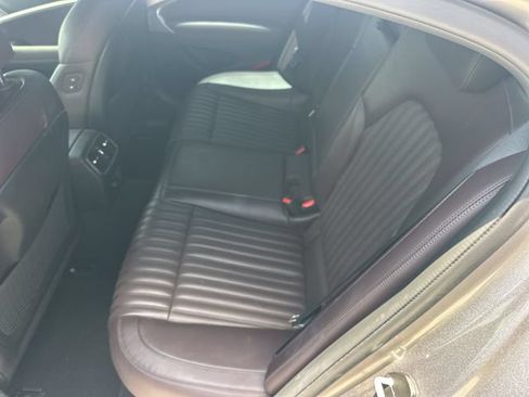 Used 2022 Genesis G70 2.0T w/ Prestige Package RWD image 12
