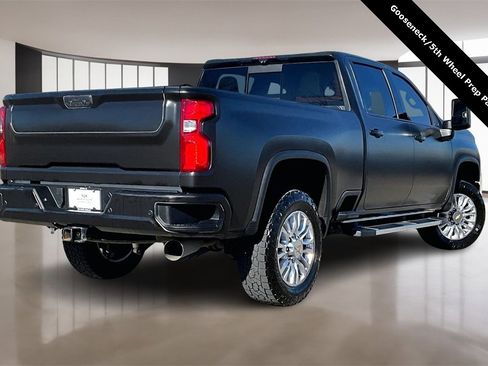 Used 2023 Chevrolet Silverado 3500 High Country w/ Z71 Off-Road Package image 2