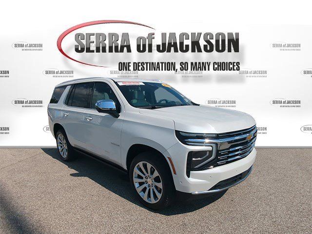 Used 2025 Chevrolet Tahoe Premier RWD image 2