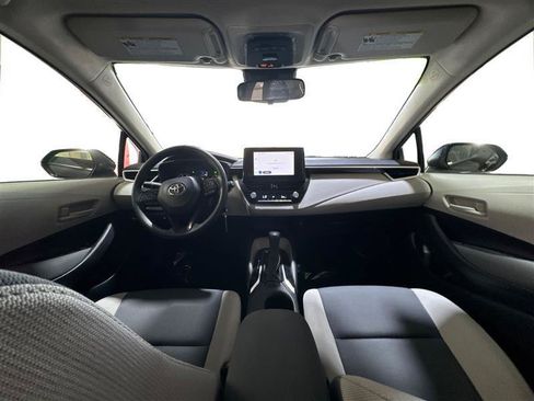 Used 2023 Toyota Corolla LE FWD image 14
