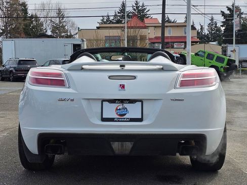 Used 2008 Saturn Sky Red Line RWD image 7