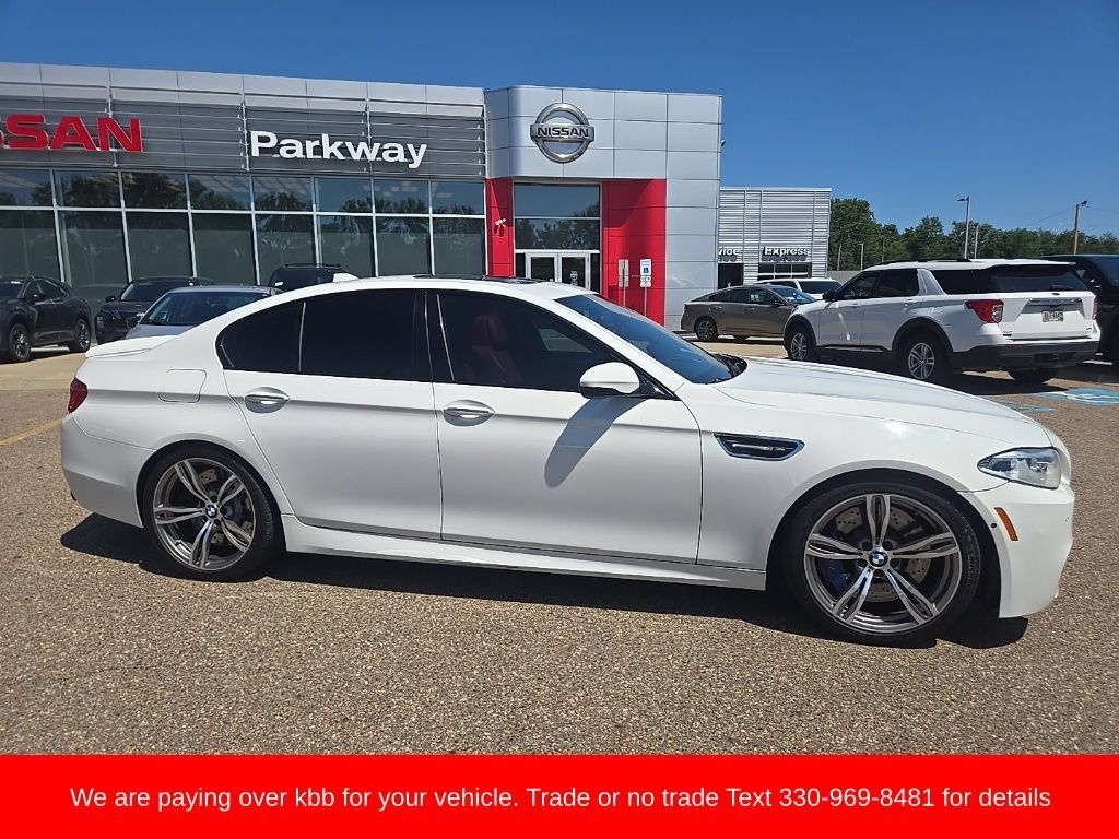 Used 2014 BMW M5 RWD image 8