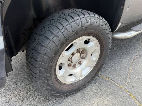Used 2008 GMC Sierra 3500 SLE w/ Convenience Package AWD/4WD image 56