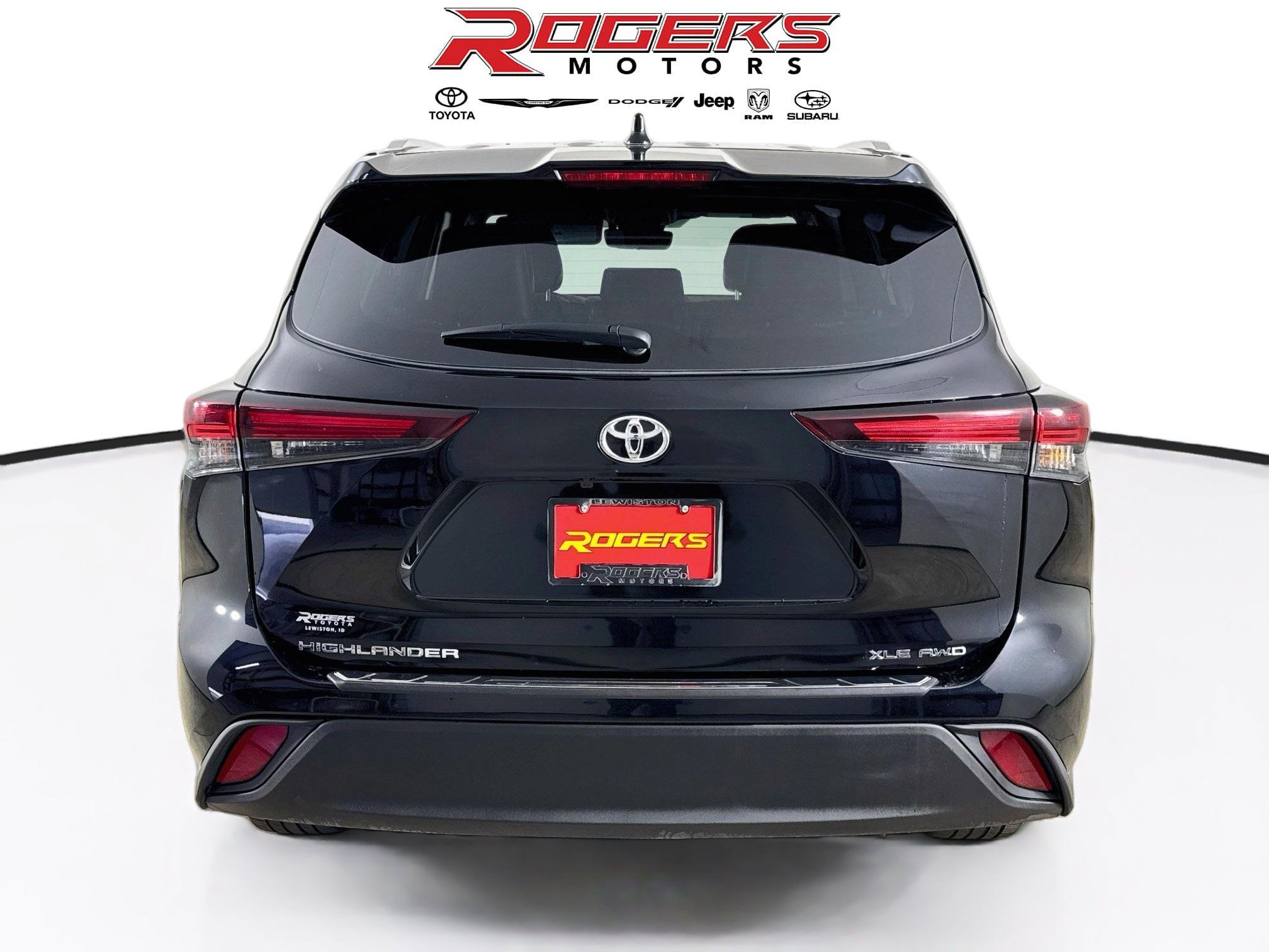 Used 2026 Toyota Highlander XLE AWD/4WD image 12