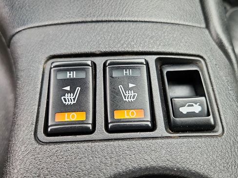 Used 2024 Nissan Z Performance w/ Floor Mat Package RWD image 21