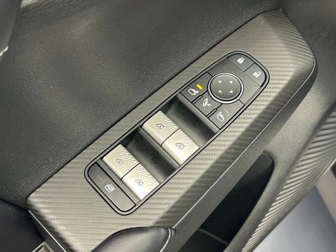 Used 2024 Mitsubishi Outlander SE FWD image 18