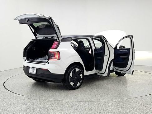 New 2026 Volvo EX30 Plus w/ Protection Package Premier AWD/4WD image 11