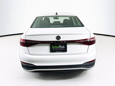 Used 2025 Volkswagen Jetta S FWD image 7