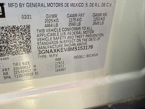 Used 2021 Chevrolet Equinox LT FWD image 27