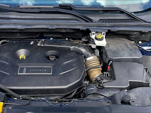 Used 2019 Lincoln MKC Reserve image 32