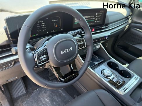 New 2026 Kia Carnival SX FWD image 11