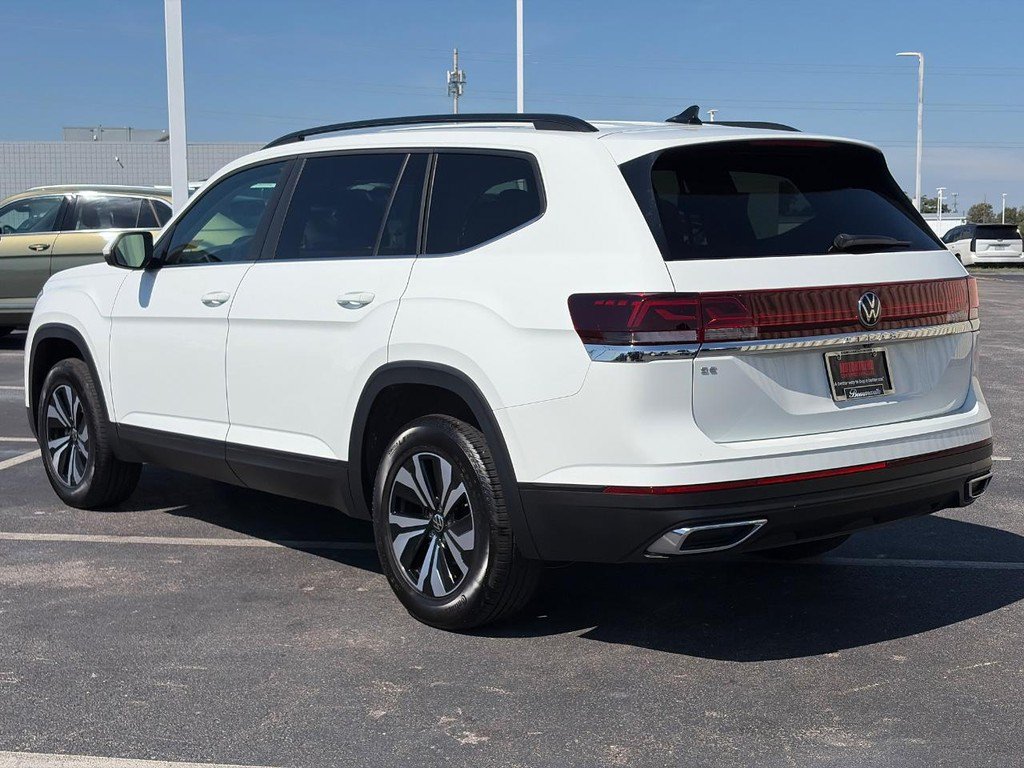 Used 2024 Volkswagen Atlas SE FWD image 8