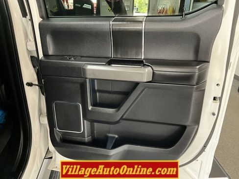 Used 2018 Ford F150 Platinum AWD/4WD image 32