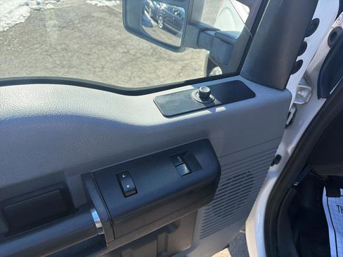 Used 2011 Ford F250 XL w/ PWR Equipment Group image 14