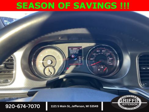 Used 2013 Dodge Charger SXT image 18